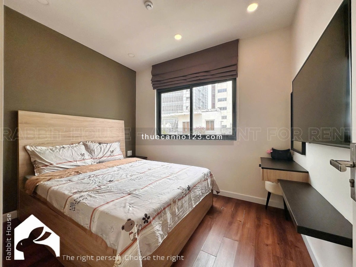 Cho thuê căn hộ 1 phòng ngủ, 40m2 gần sân bay Tân Sơn Nhất, Tân Bình – Ban công thoáng mát