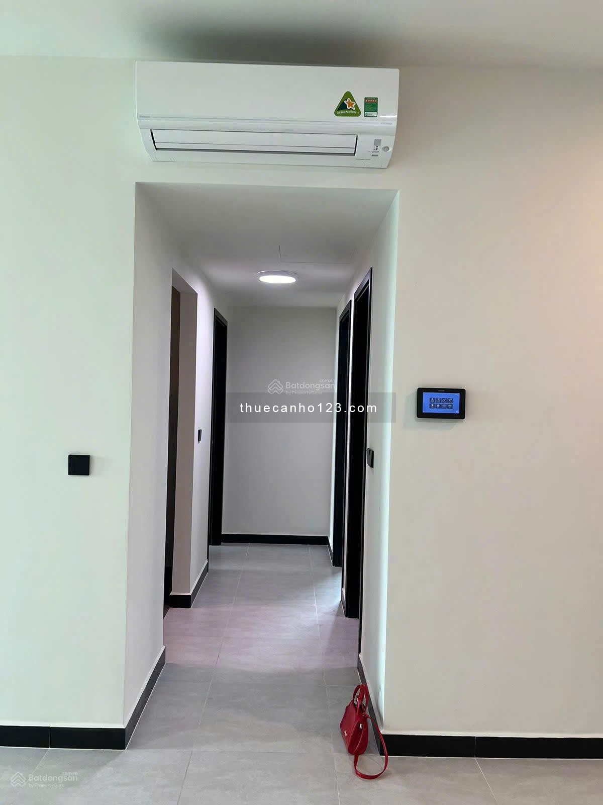 Cho thuê căn hộ góc chung cư La Sol NTCB chủ đầu tư