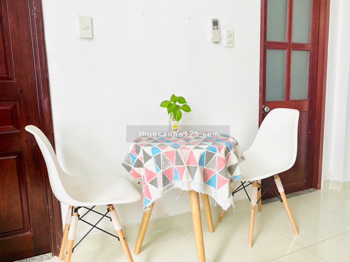 Cho thuê căn studio tách bếp cửa sổ thoáng Q1, gần chợ Thái Bình, nhà khách Phương Nam, Nowzone,...