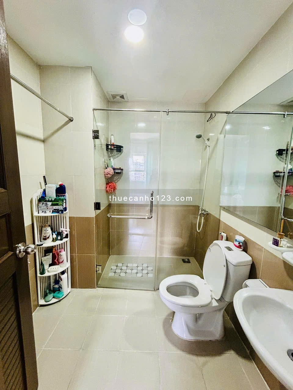 Cho thuê căn hộ Đạt Gia full nội thất 71m2 2pn2wc - Căn góc