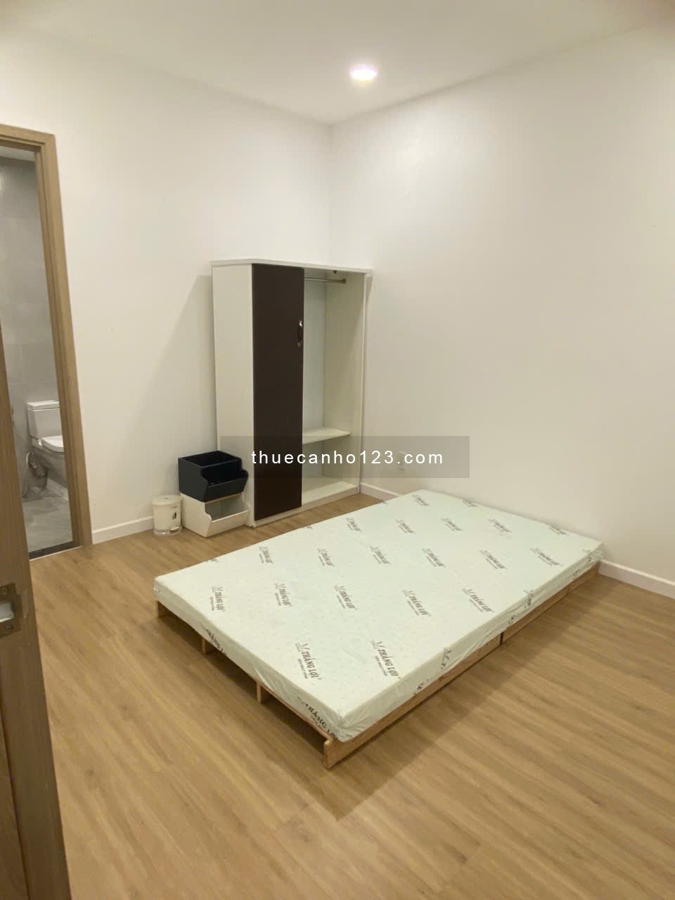 Cho thuê 1 phòng trong căn chung cư 2 phòng ngủChỉ cho nữ thuê