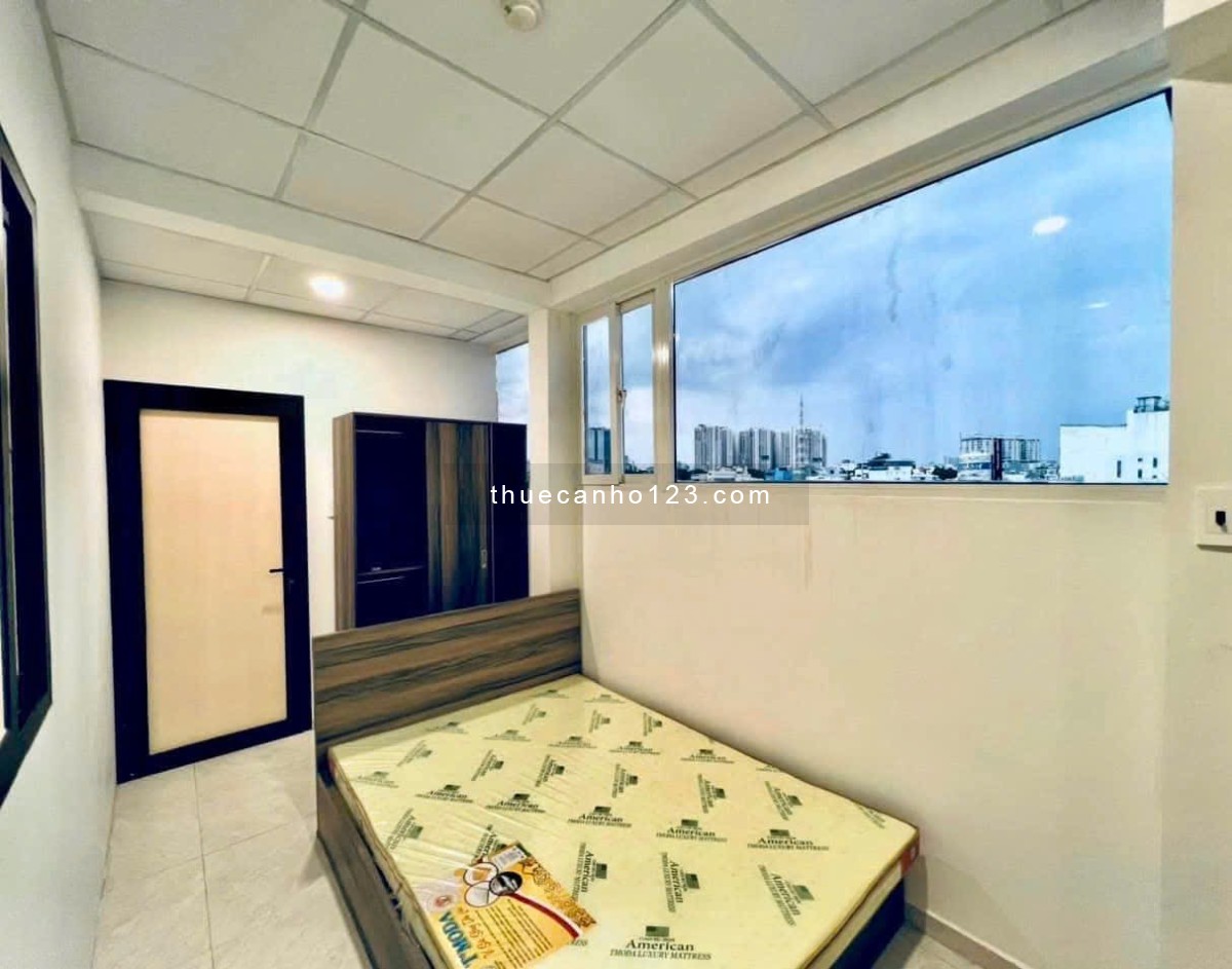 Cho thuê 2 phòng ngủ 2wc trống sẵn ngay trung tâm Quận 10 gần Vạn Hạnh Mall và vincom ba tháng hai