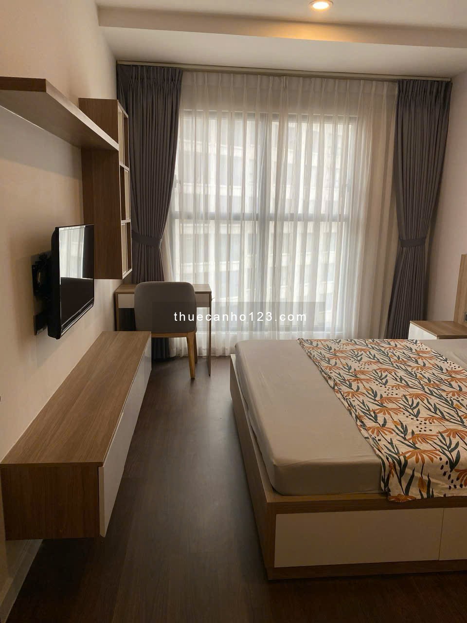 Cho thuê căn hộ Saigon Royal 2PN + 2WC – 80m²