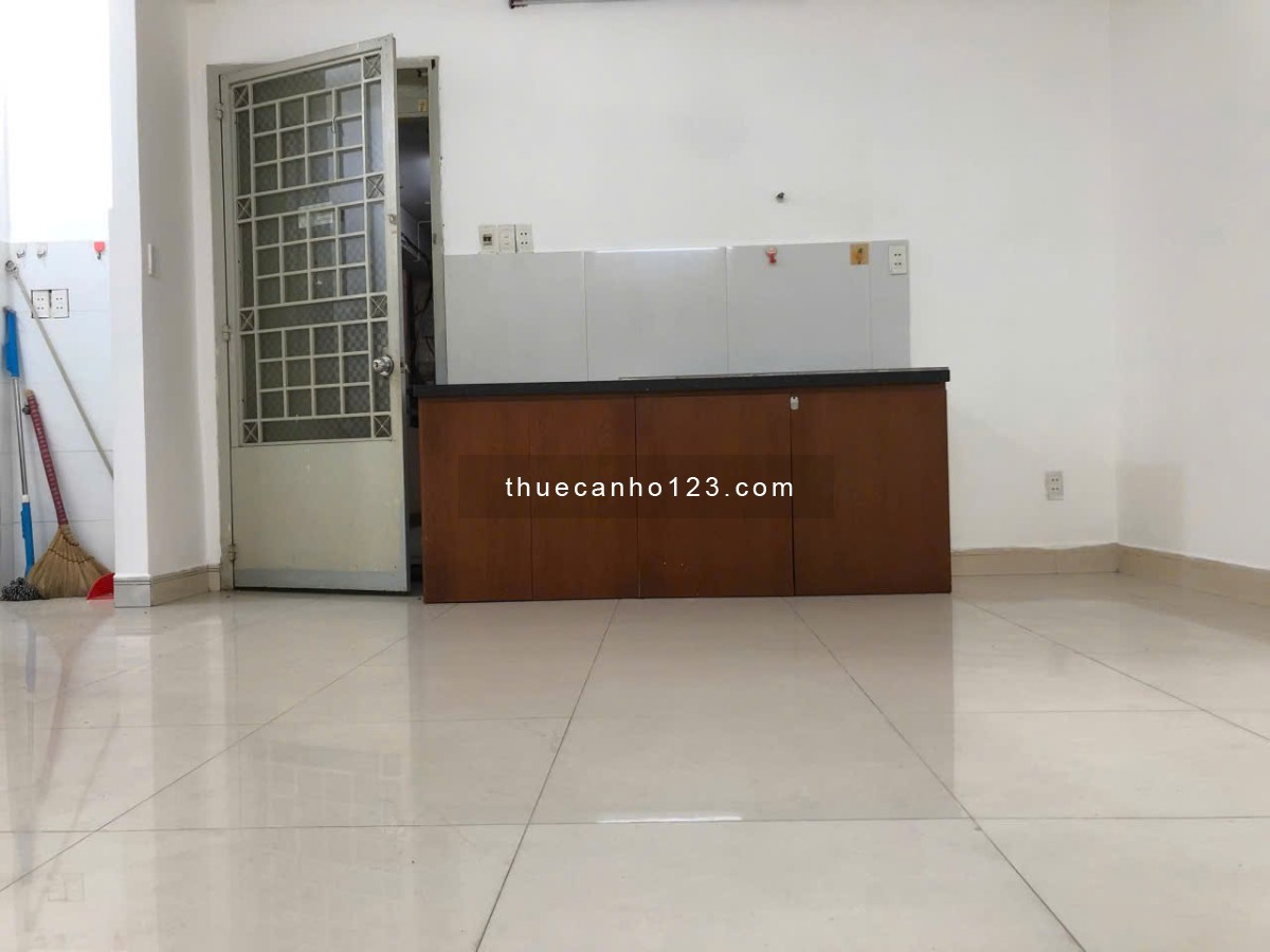 Chung cư Phan Xích Long, P7, PN: 60m2, 2p ngủ, máy lạnh, 9tr/th