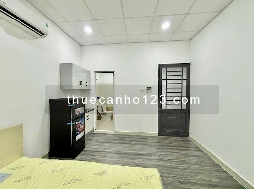 Studio ban công rộng – Trần Thái Tông, P15, Q. Tân Bình