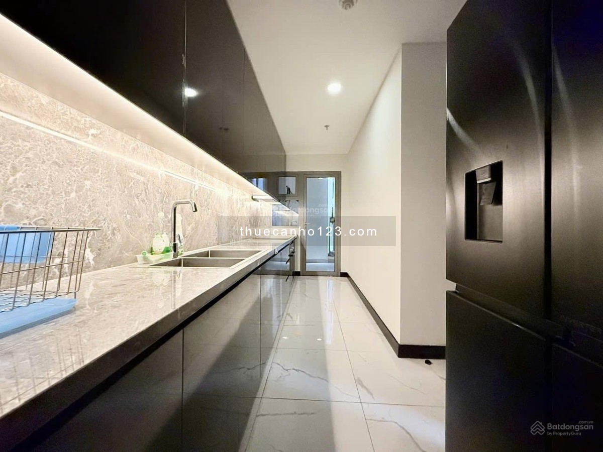 Cho thuê nhanh căn hộ 3 phòng ngủ full nội thất tại Empire City, 156m², 48 triệu/tháng