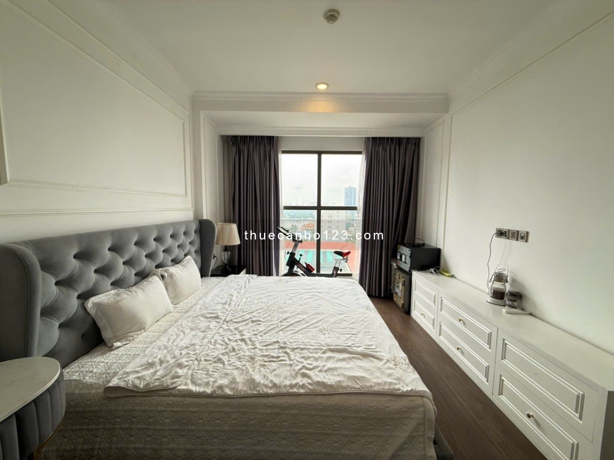 Saigon Royal 2PN view sông Sài Gòn Full nội thất cao cấp tại Bến Vân Đồn Q4 gần Bitexco Takashimaya