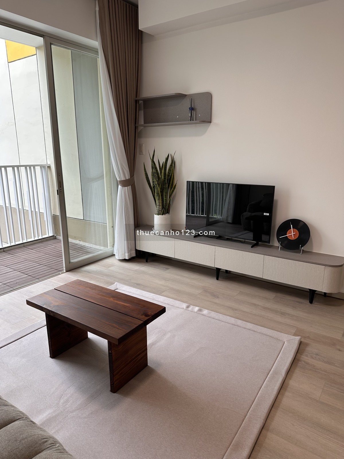 Cho thuê căn hộ The Canary Heights 2pn-2wc full nội thất mới 100%