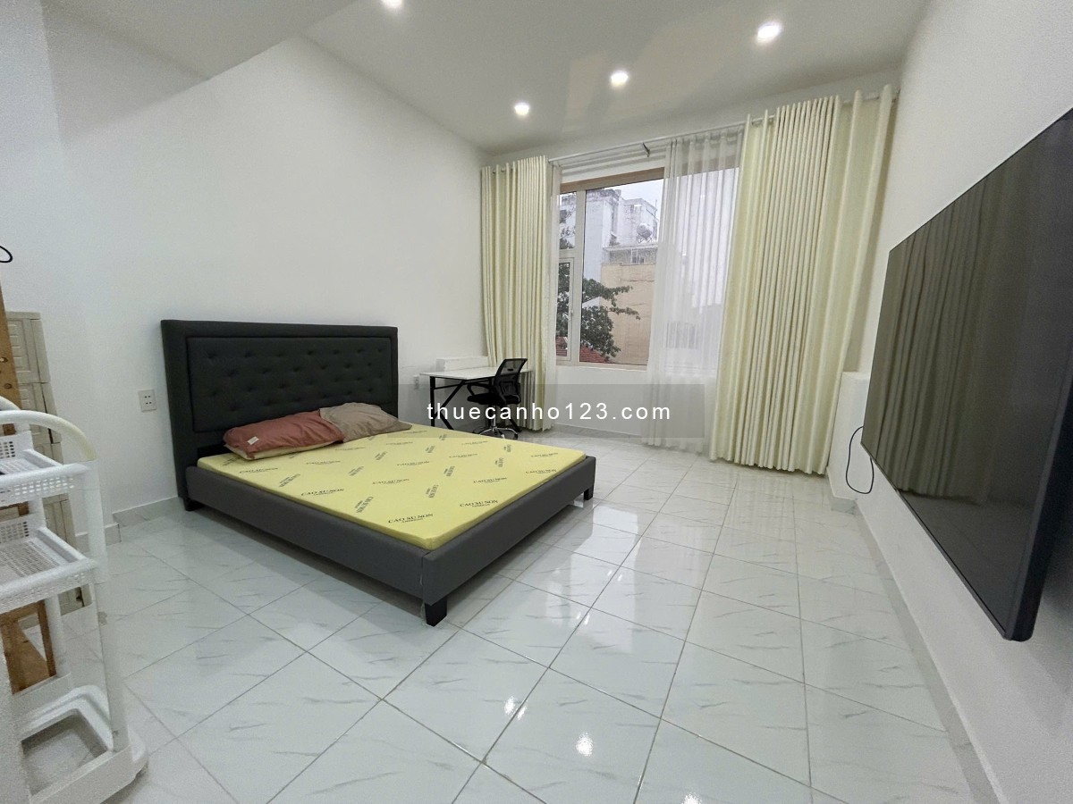 Cho thuê nguyên tầng 2 Phòng ngủ 1wc 70m2 thương lượng ở Đặng Tất Quận 1 gần chợ Tân Định, cầu Kiệu