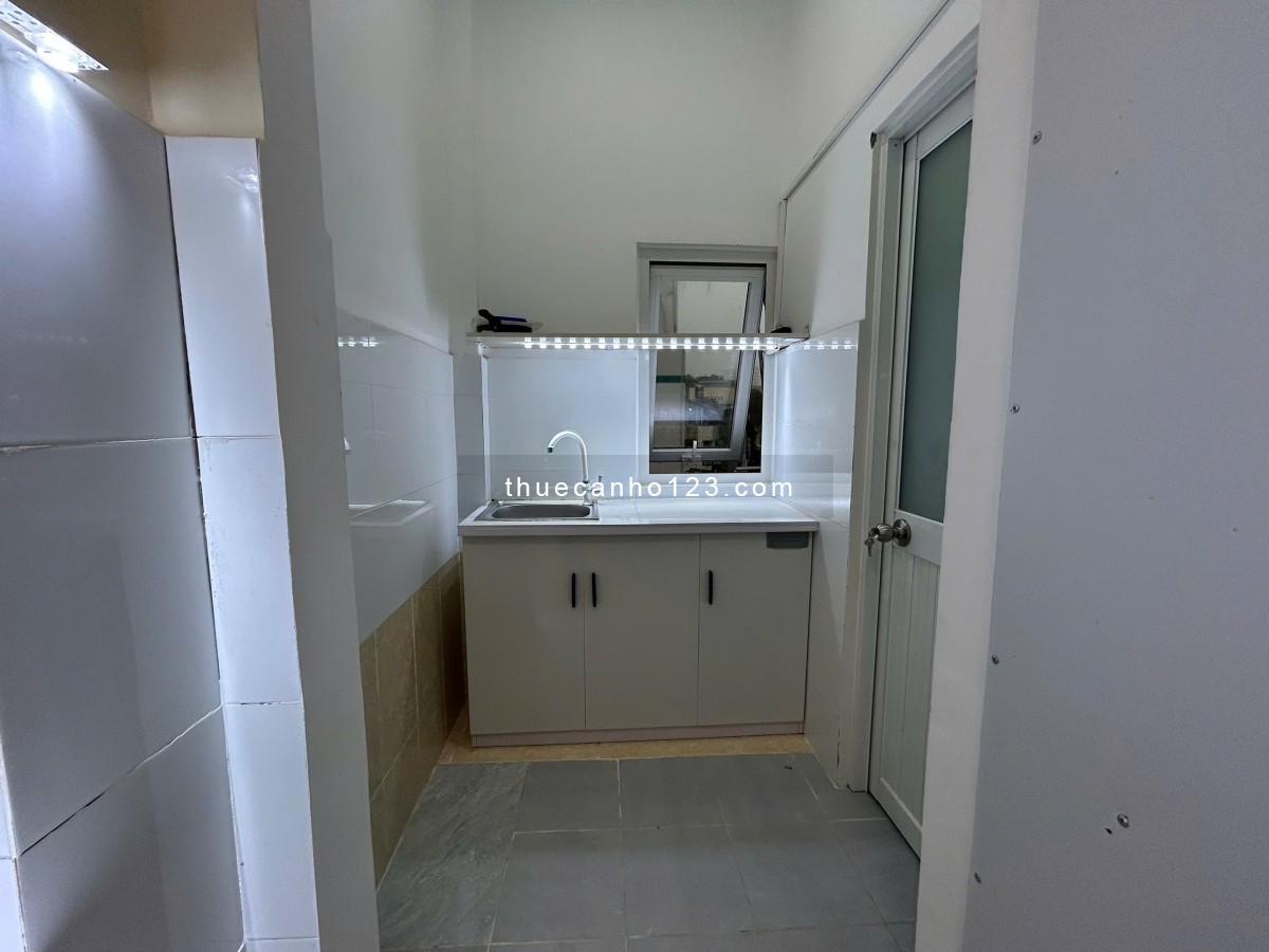 Cho thuê nguyên tầng 2 Phòng ngủ 1wc 70m2 thương lượng ở Đặng Tất Quận 1 gần chợ Tân Định, cầu Kiệu