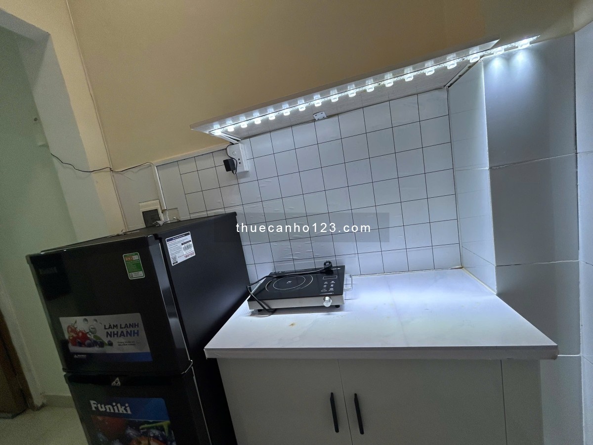 Cho thuê nguyên tầng 2 Phòng ngủ 1wc 70m2 thương lượng ở Đặng Tất Quận 1 gần chợ Tân Định, cầu Kiệu