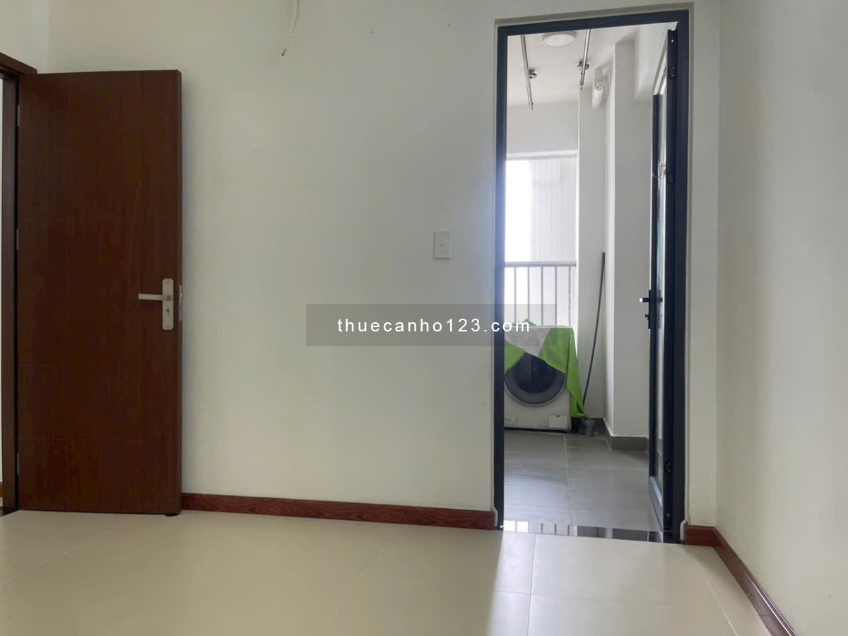 CHo Thuê Căn Hộ 2PN 2 WC Bình Dương - Cách AEON Mall 3Km, Kế bên Vsip1 - Nội Thất Cơ Bản - Giá 4tr5