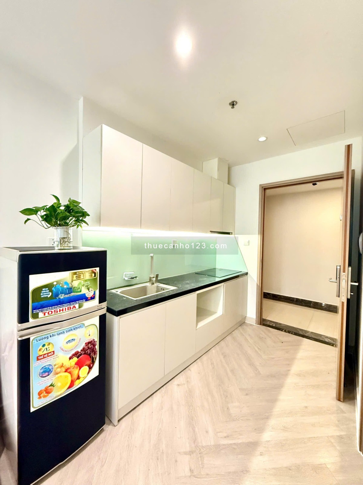 Cho thuê căn studio full đồ đẹp – Vào ở ngay, căn rộng, giá siêu tốt – Vinhomes Ocean Park