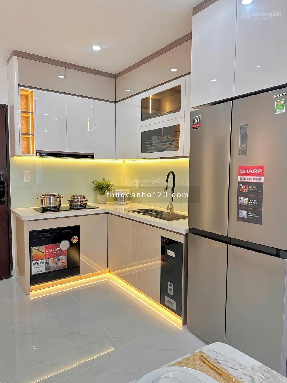 Cho thuê căn hộ Sky Garden 2PN full nội thất, view thoáng, giá cực rẻ