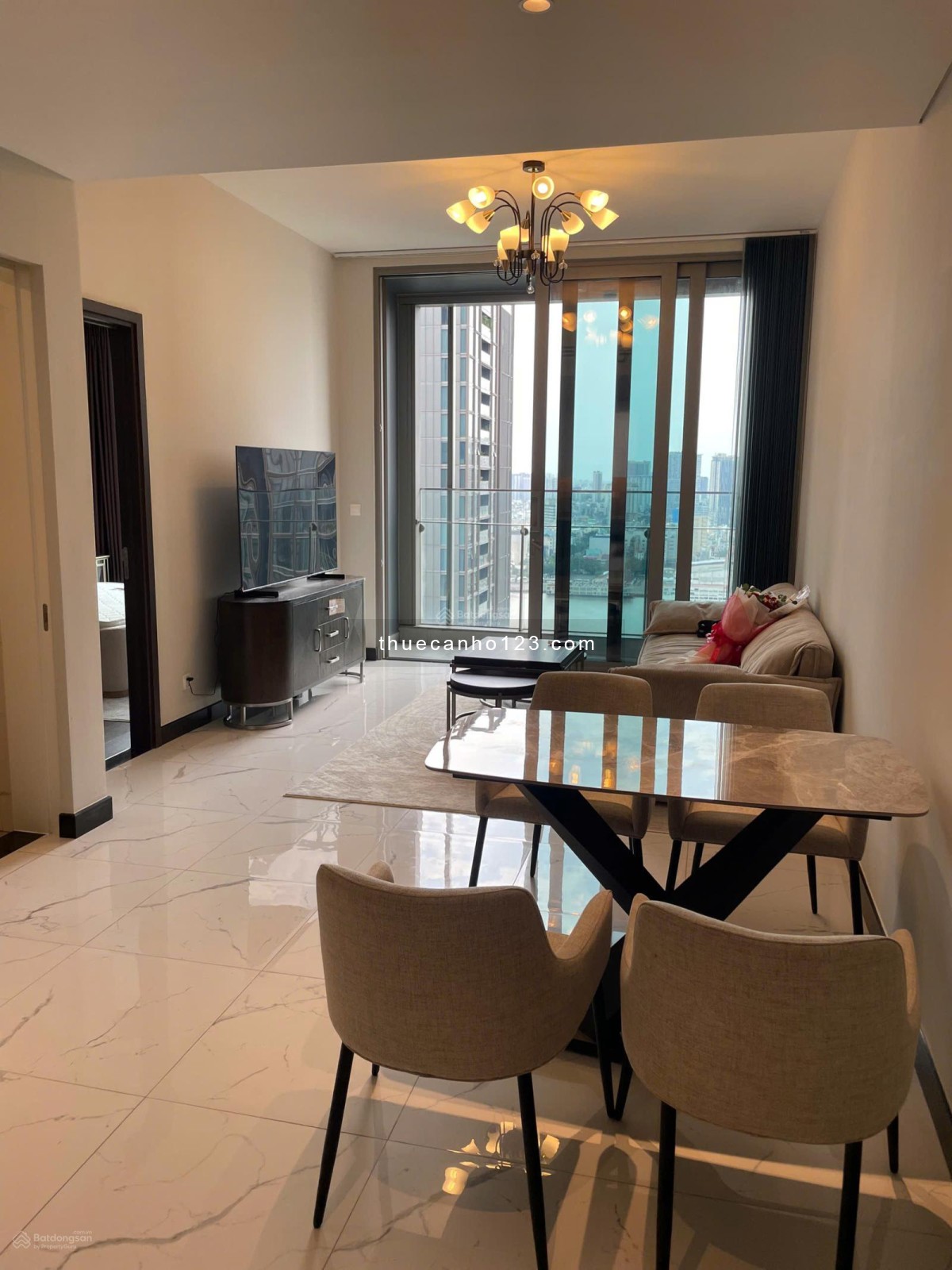 Hàng hiếm! Cho thuê căn hộ Empire City Thủ Thiêm 1pn - view sông quận 1 - nội thất đây đủ