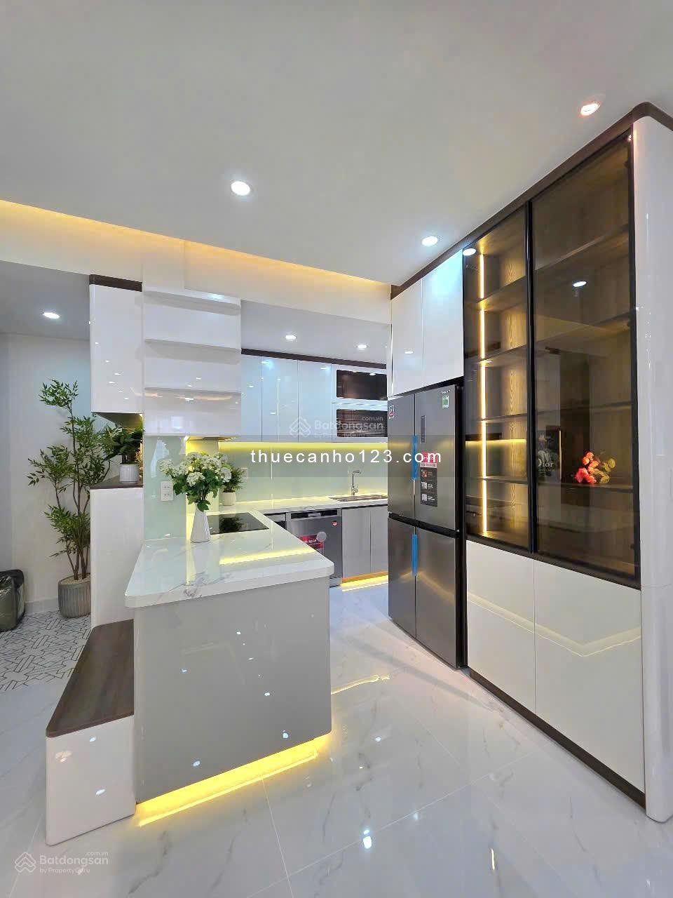 Cho thuê chung cư Sky Garden 3, Phú Mỹ Hưng, Quận 7