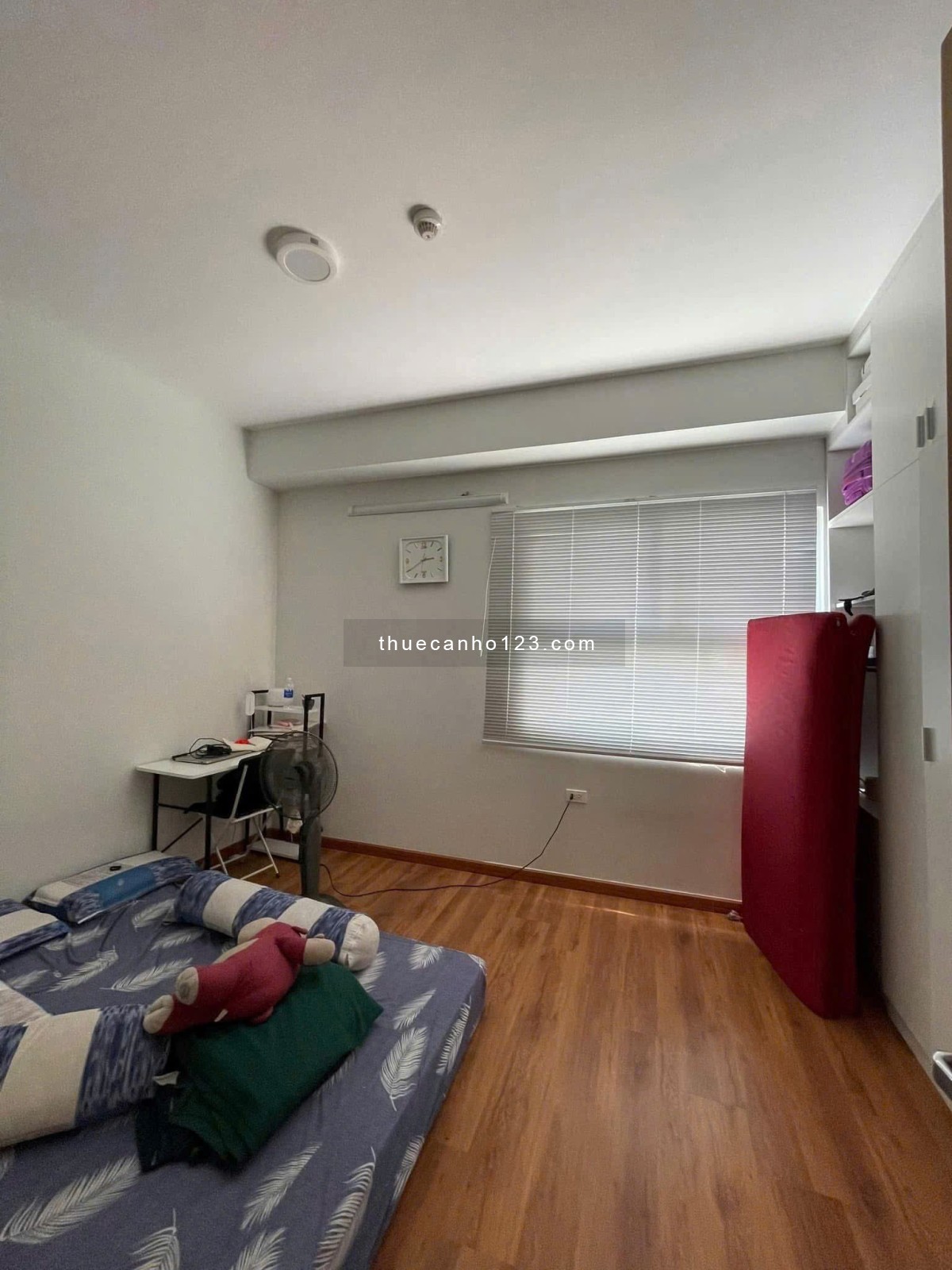 10tr/tháng, C/c Screc, Nội thất, 1PN, 1WC, 56m2, Trường Sa, Quận 3.