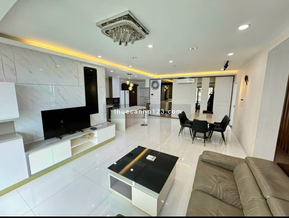 Chung cư Xigrand Court, Lý Thường Kiệt, Q10: 22Triệu, Nội thất, 3PN, 2WC.