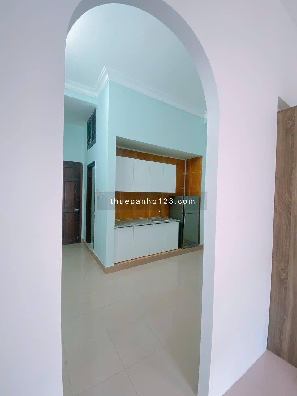 Cho thuê căn studio ban công tách bếp Q8, gần Parcmall, Đh Công Nghệ SG, Central Premium, cầu Chánh