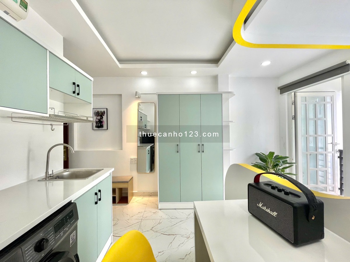 Cho thuê căn hộ Studio Ban công Q1 gần cầu Nguyễn Văn Cừ, chợ Bến Thành, Bitexco