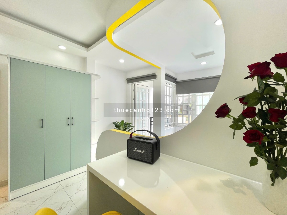 Cho thuê căn hộ Studio Ban công Q1 gần cầu Nguyễn Văn Cừ, chợ Bến Thành, Bitexco