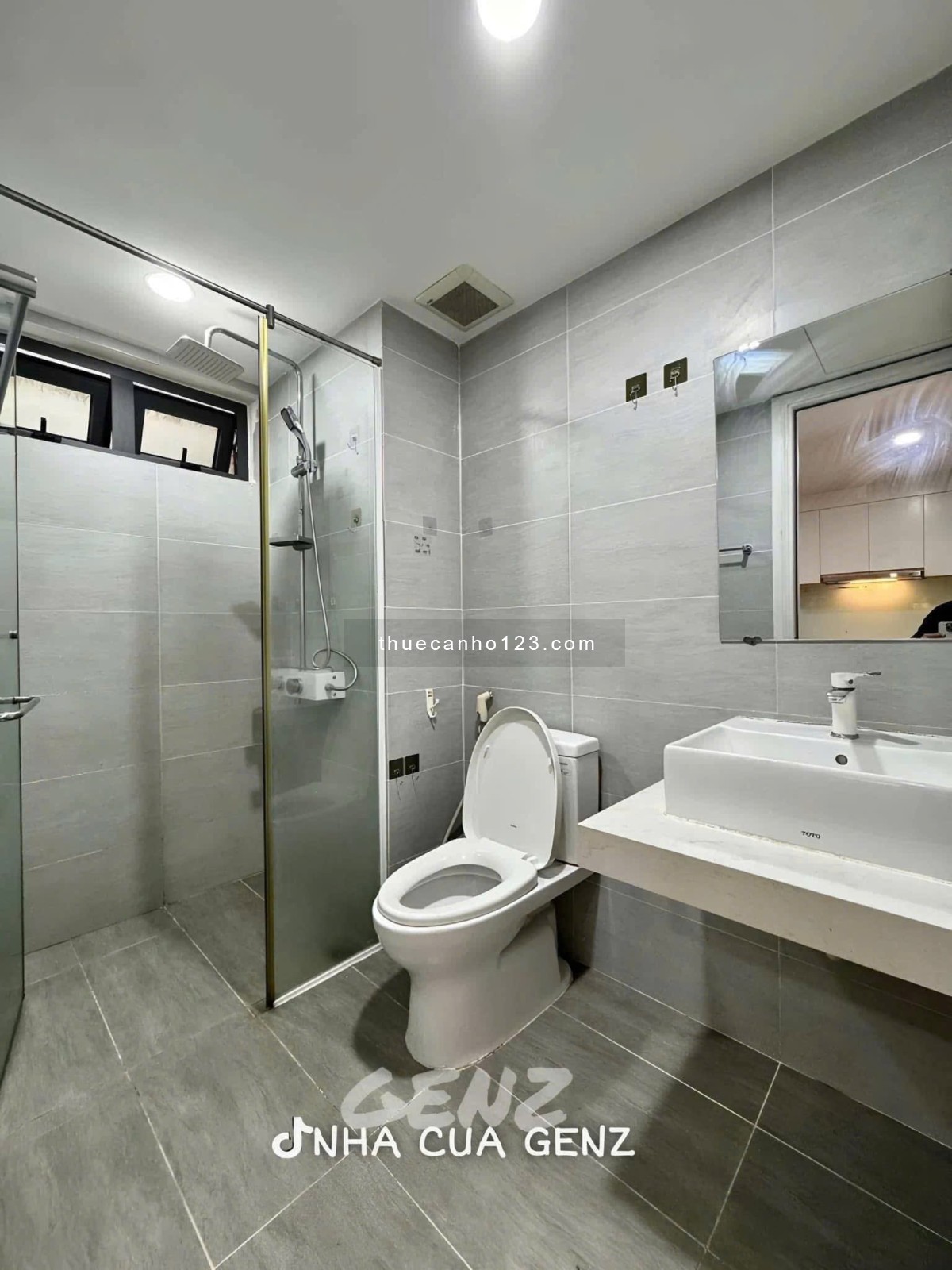 Căn hộ 2 phòng ngủ – Full nội thất – Ban công rộng – Máy giặt – Thang máy – Trung tâm Tân Bình