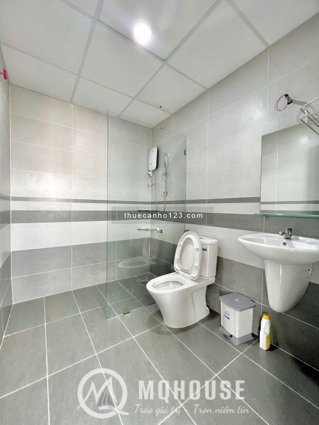 Căn hộ 1PN ban công cực chill, 70m2, thiết kế hiện đại – ngã 4 Bảy Hiền, công viên Nhà Thi Đấu TB