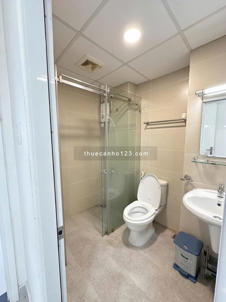 Chung cư Screc, 974A Trường Sa, Q3: 1p ngủ rộng, có máy lạnh, ban công 55m2 10tr/th