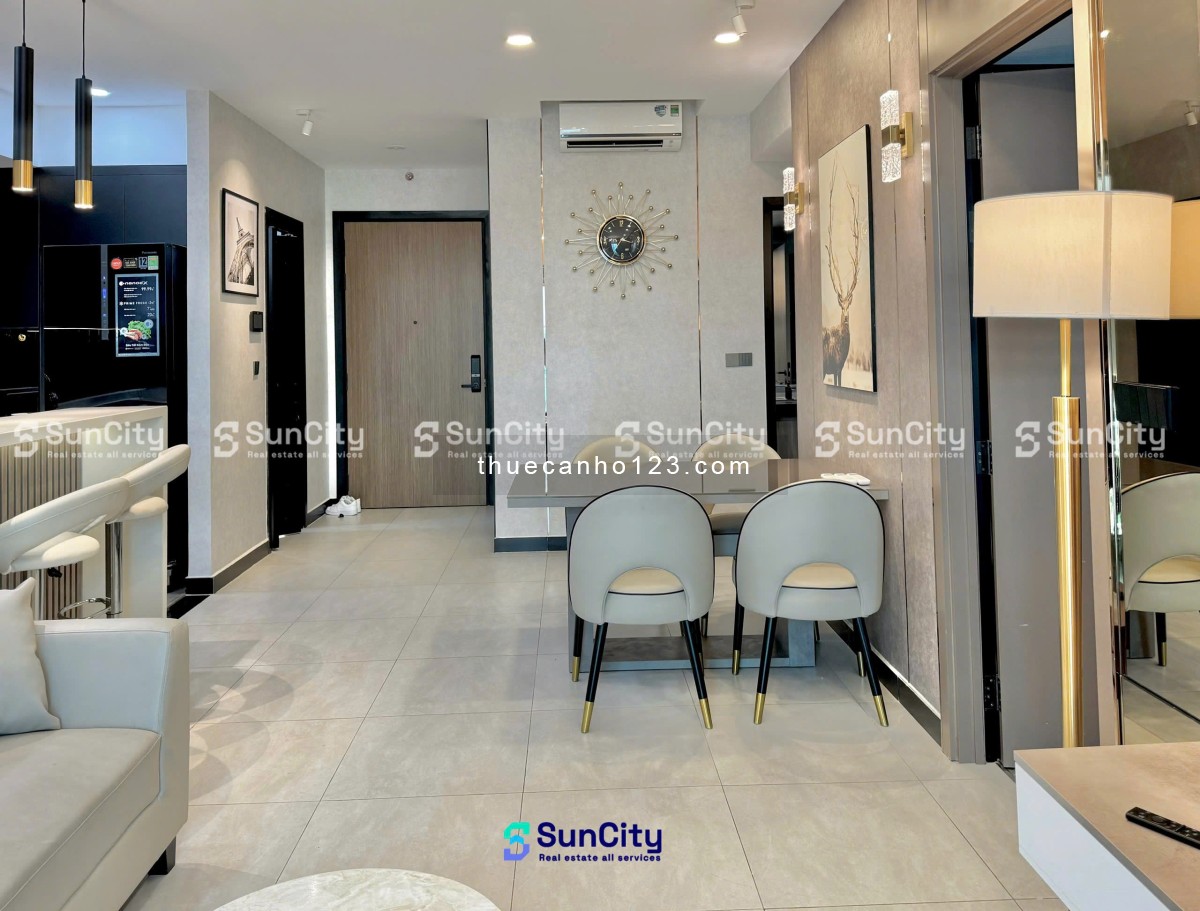 Thuê Delasol Tôn Thất Thuyết Q4 2PN 2WC full nội thất cao cấp view sông Bitexco gần Q1 Q2 Q7