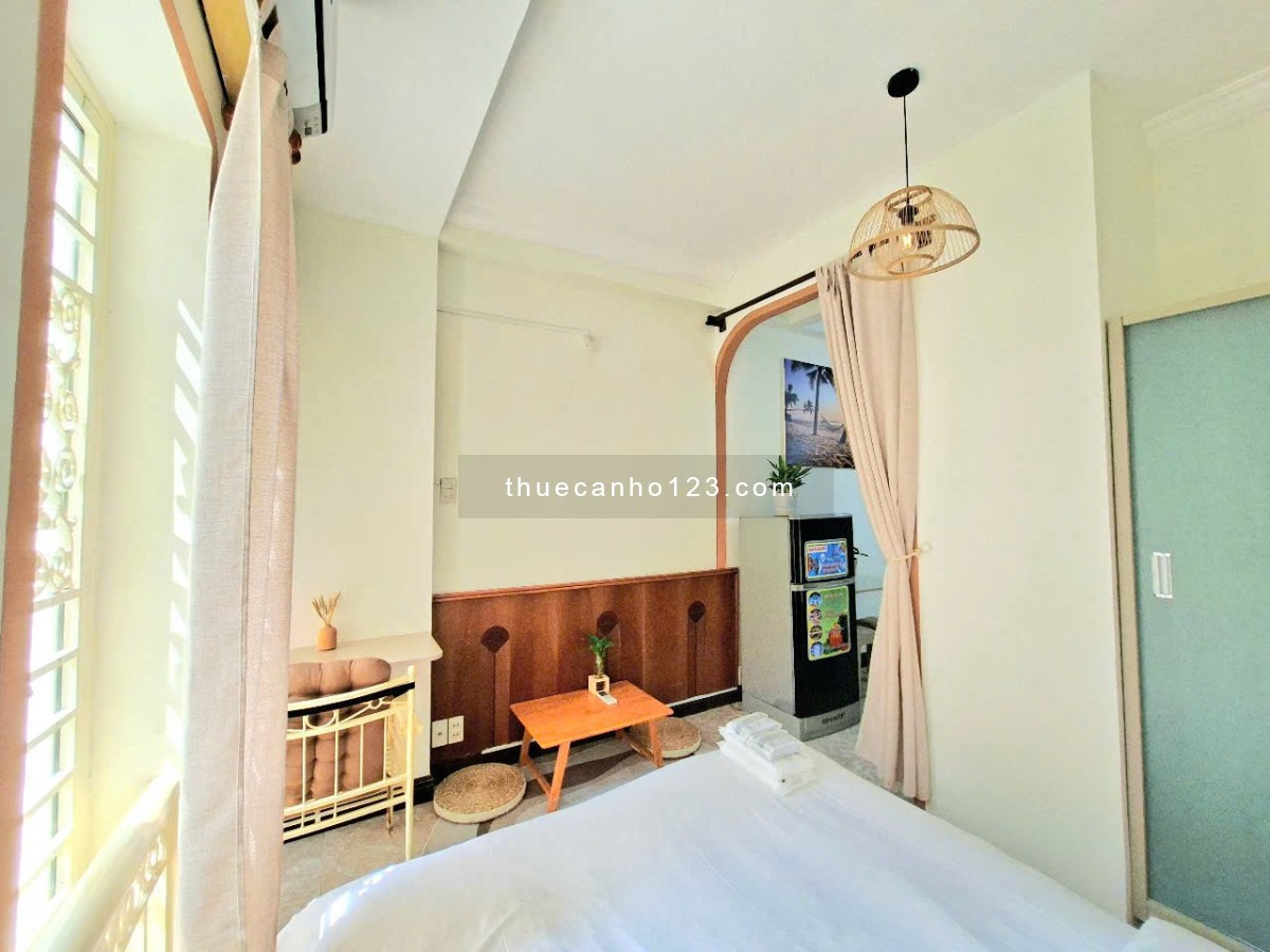 Studio tách bếp full nội thất Q1, gần chợ Bến Thành, Bùi Viện, Pullman, cầu Nguyễn Văn Cừ,..