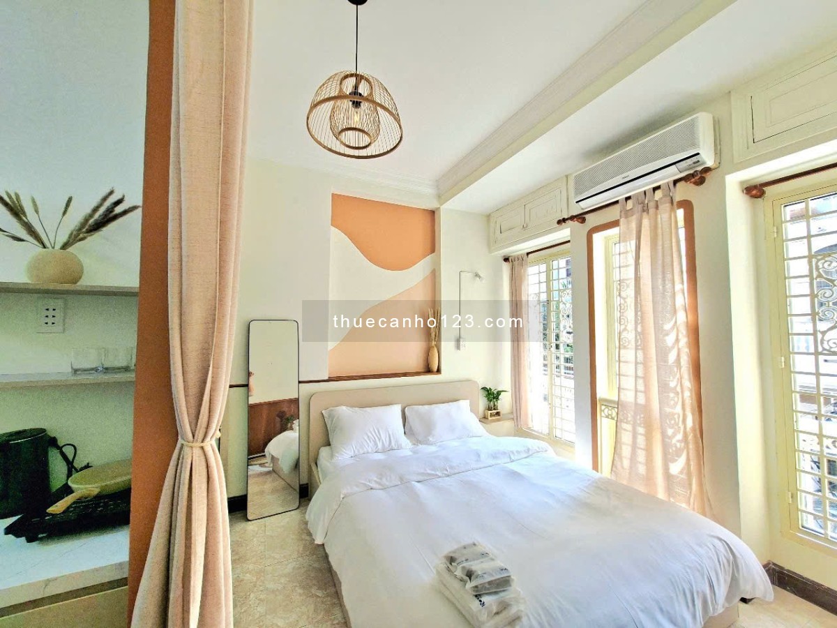 Studio tách bếp full nội thất Q1, gần chợ Bến Thành, Bùi Viện, Pullman, cầu Nguyễn Văn Cừ,..