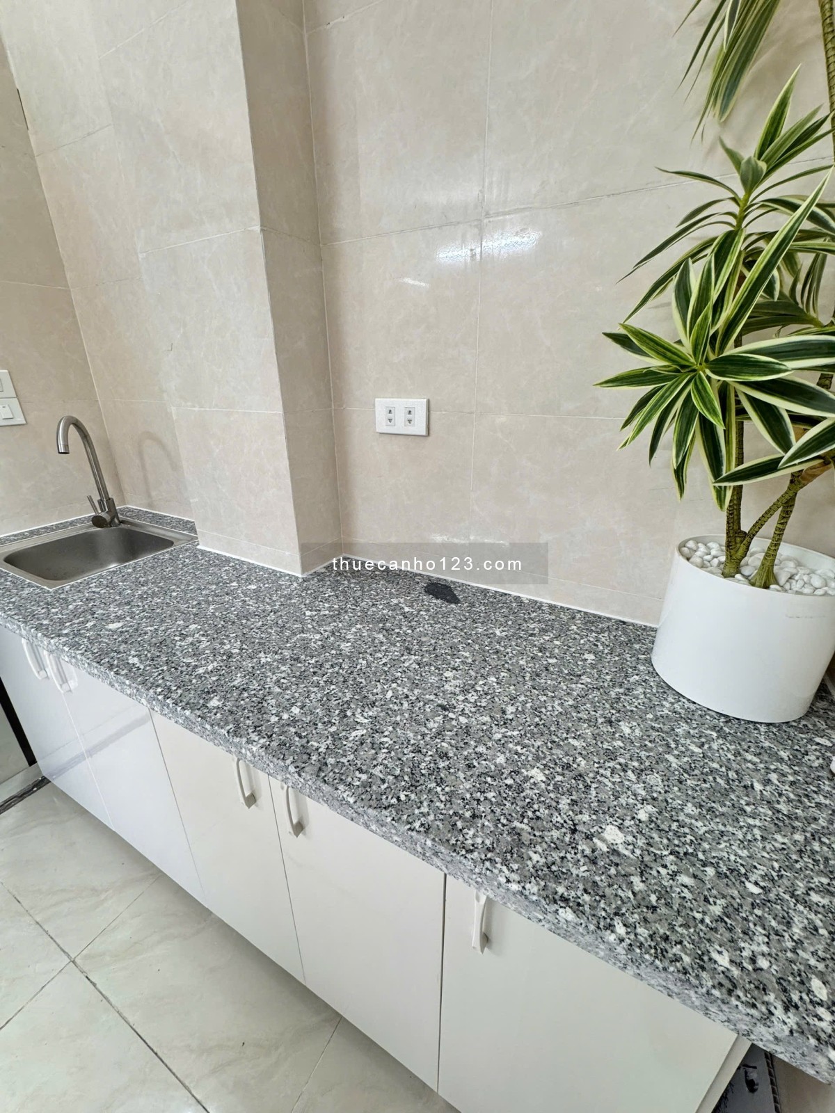 PHÒNG MỚI TẠI NAM TỪ LIÊM FULL ĐỒ