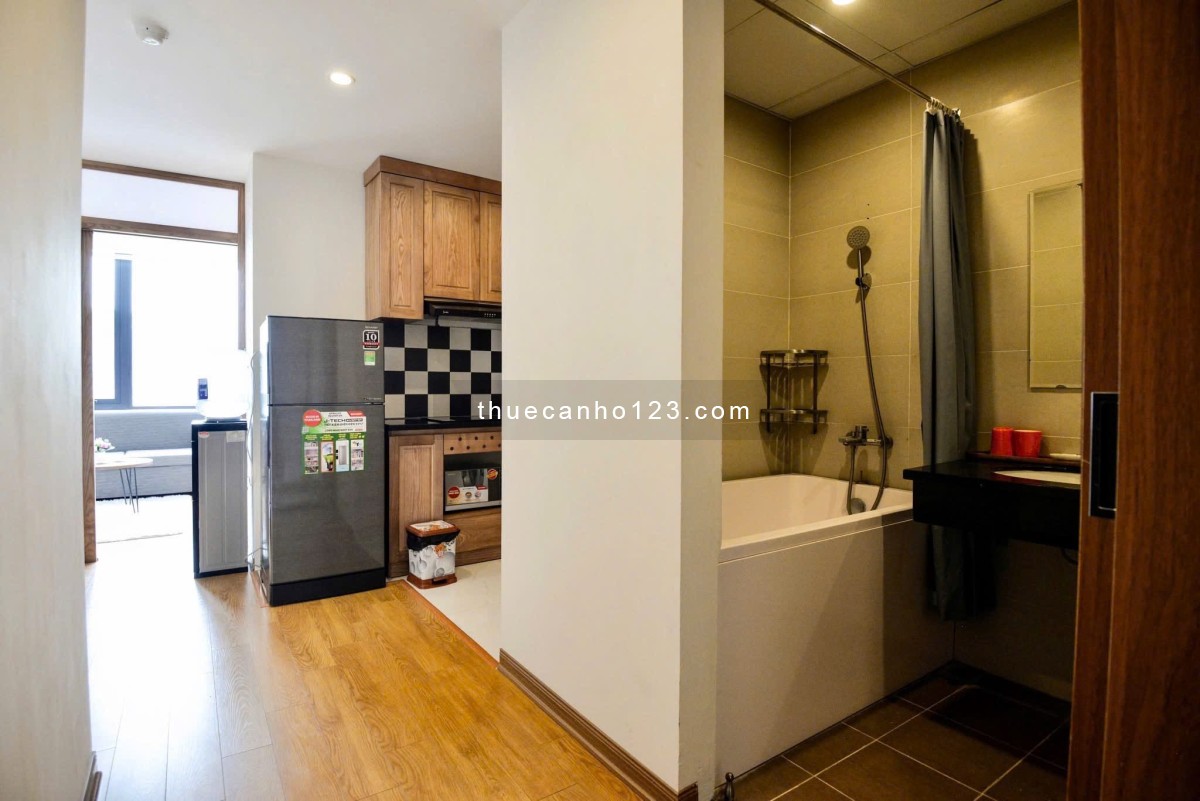 Không gian sống đẳng cấp – Full nội thất – Ánh sáng tràn ngập từ cửa sổ trời – Bạch Đằng, P2