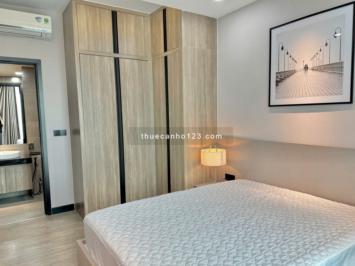 Cho thuê căn hộ 2 phòng ngủ 2WC diện tích 86m2 view Bitexco nhà mới như hình