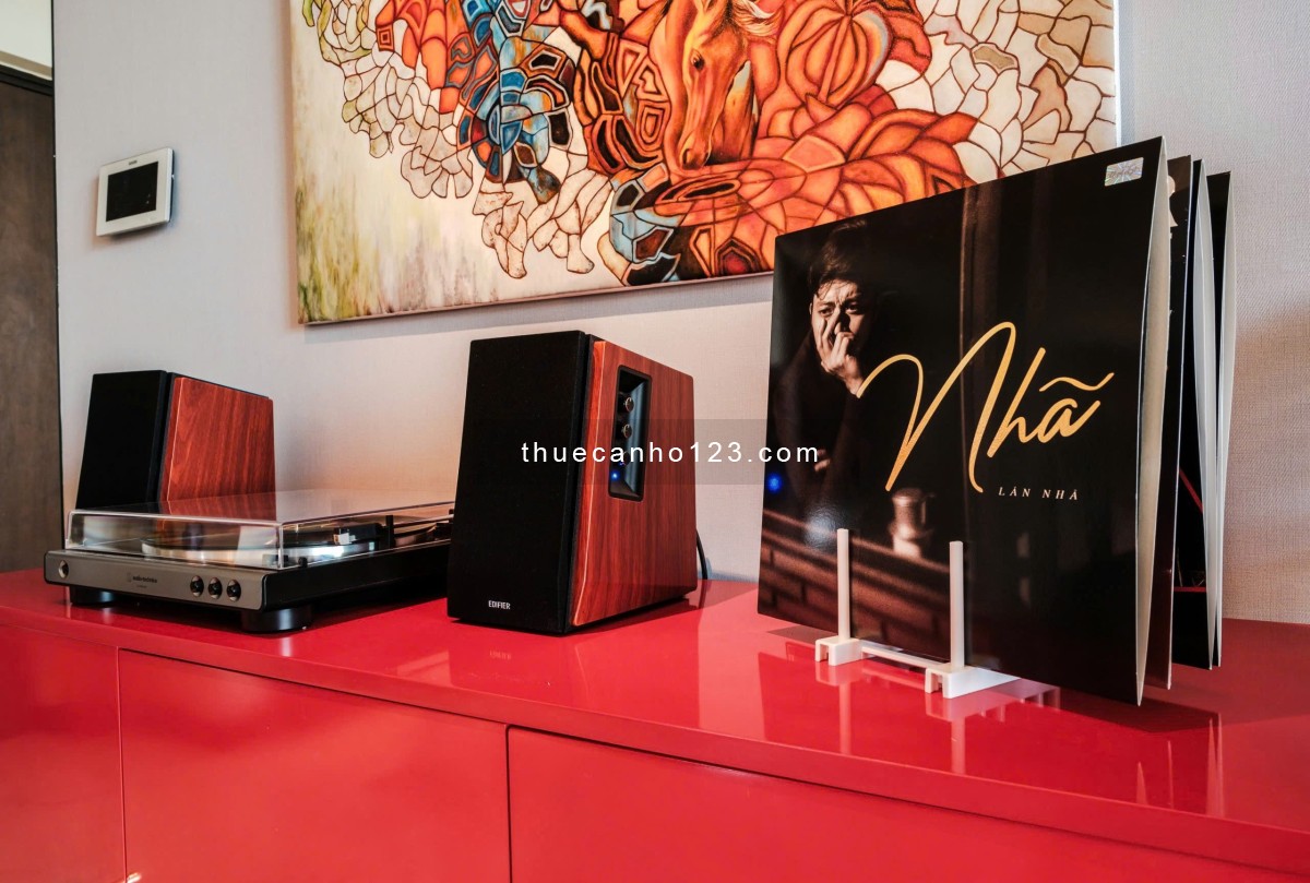 Cho Thuê 2PN View Sala , Hướng Đông Bắc , Đầy đủ nội thất