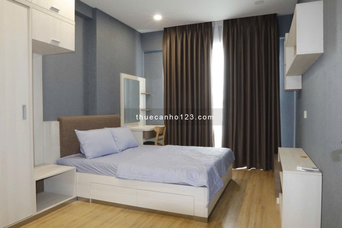 Cho thuê căn hộ 2PN tại Millenium - Bến Vân Đồn, view Bến Bạch Đằng, Quận 1