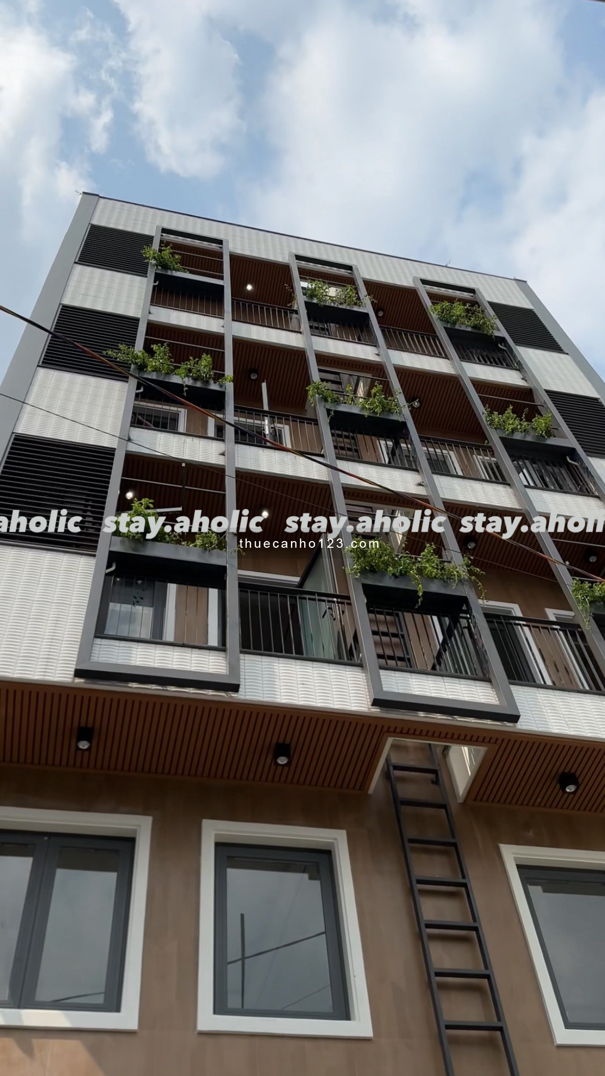 Gác mới 100% nội thất cao cấp - Giặt riêng - Bếp điện, máy hút