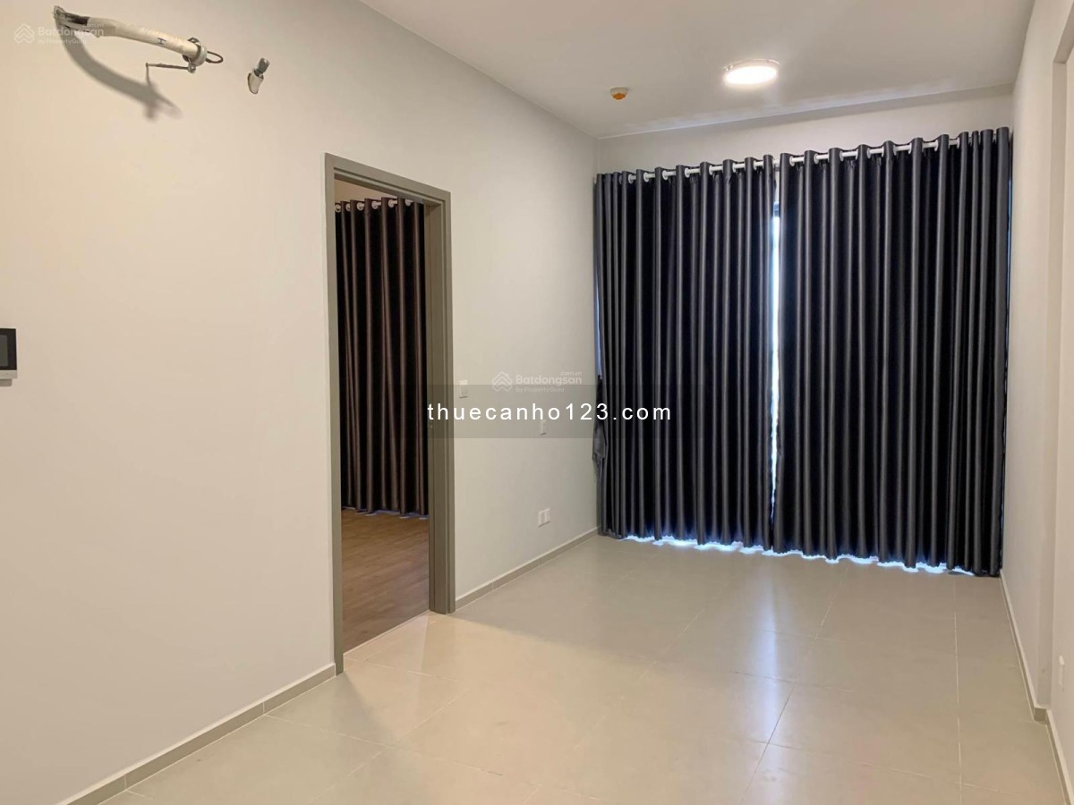 Căn hộ WestGate cho thuê 2PN2WC, NT cơ bản, 6.5 triệu/th