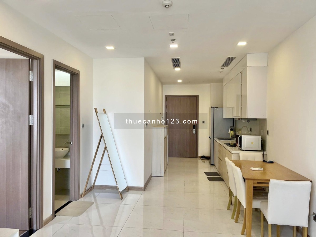 Cho thuê 1PN, kết cấu 2 Ban Công tại Vinhomes Central Park