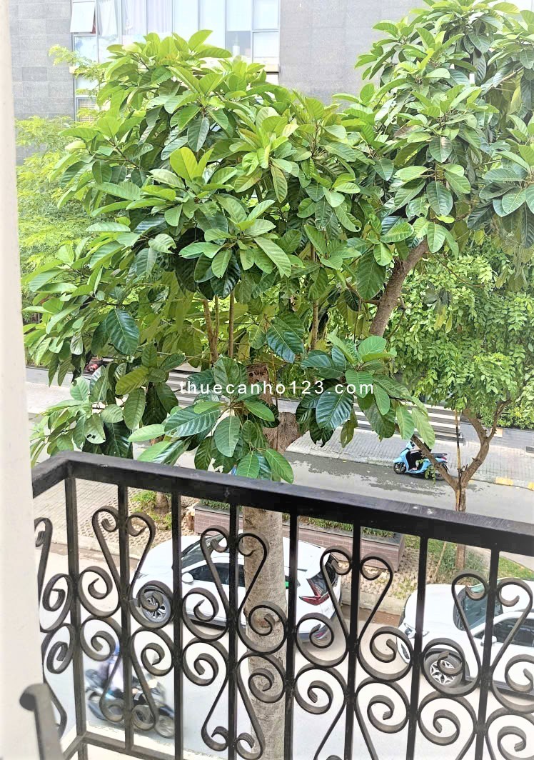 Phòng cho thuê giá từ 3tr4 trong biệt thự ngoại giao đoàn đồ đầy đủ