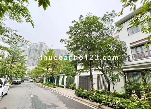 Phòng cho thuê giá từ 3tr4 trong biệt thự ngoại giao đoàn đồ đầy đủ