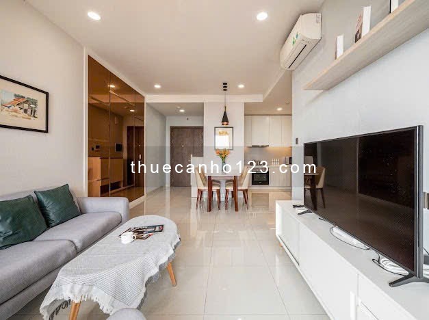 Thuê Saigon Royal 2PN 2WC view sông Sài Gòn Bitexco tại Bến Vân Đồn Q4 gần Nguyễn Huệ Takashimaya Q1