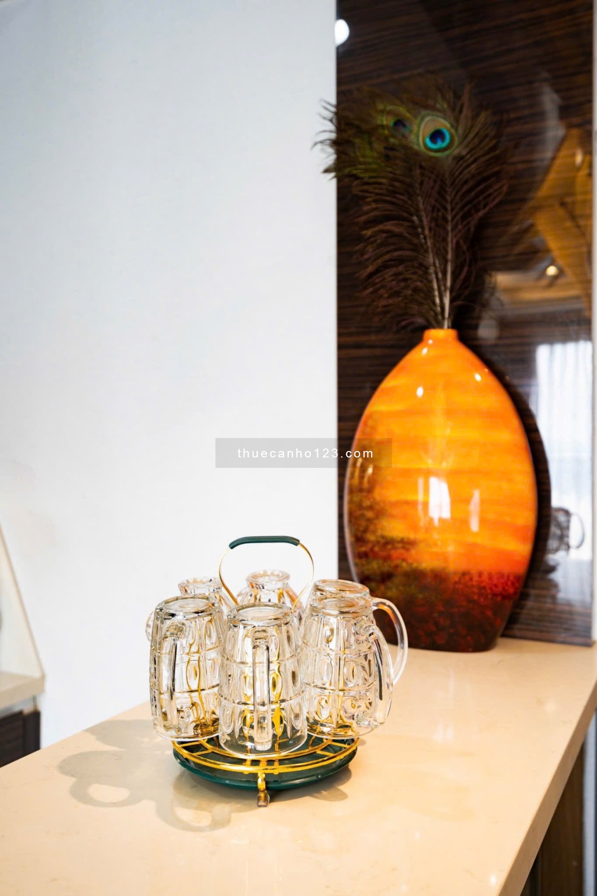 Thuê Millennium 2PN 2WC tại Bến Vân Đồn Q4 view sông SG gần Bitexco Takashimaya Nguyễn Huệ Q1 Q3