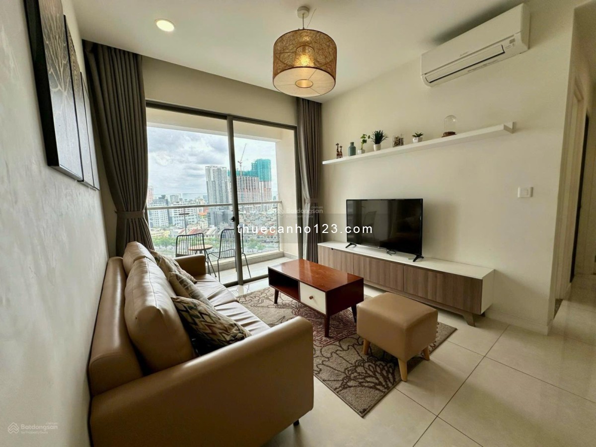 Cho thuê căn 2PN 75m2, tầng cao, view đẹp Masteri Millennium Quận 4
