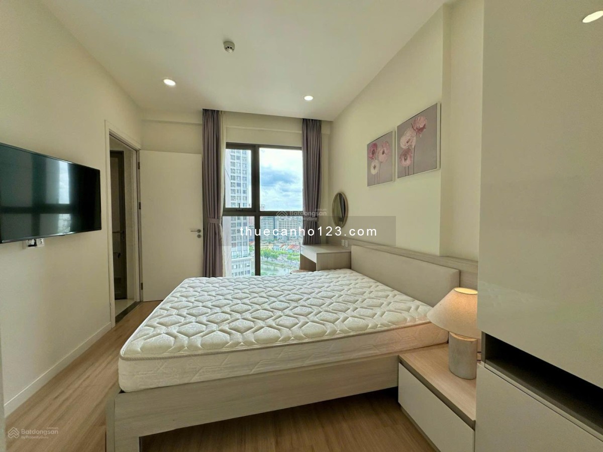 Cho thuê căn 2PN 75m2, tầng cao, view đẹp Masteri Millennium Quận 4