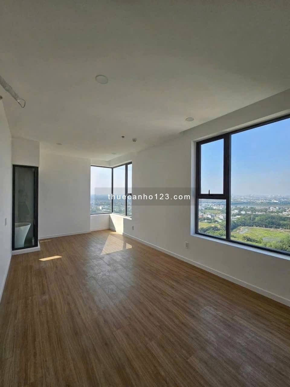 Cho thuê căn hộ MT EASTMARK CITY giá rẻ, miễn phí quản lý và nhiều tiện ích