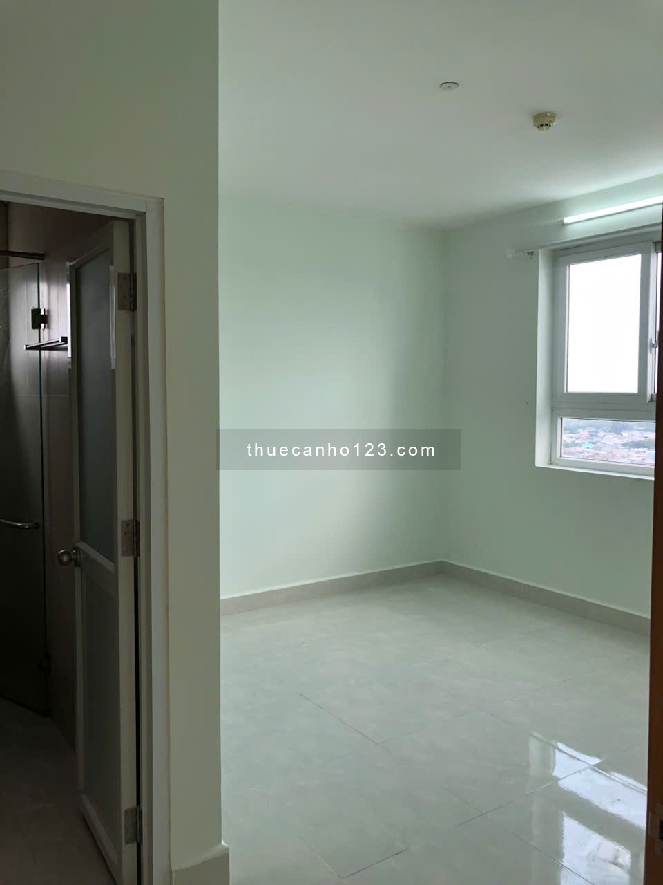 Cần Cho thuê căn hộ Tara Residence Quận 8, DT : 80m2, 2PN, Giá : 9 tr/th,