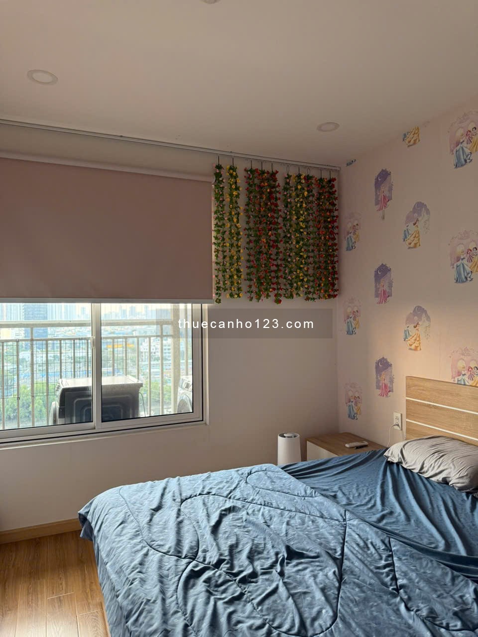 Cho thuê căn hộ cao cấp 100m2 căn góc View Hồ mát mẻ, Full nội thất.