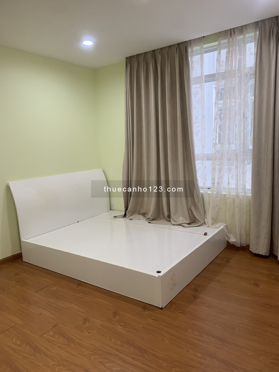 Cho thuê căn Hộ Cc Him Lam Chợ Lớn , Quận 6 ,102m2, 3pn 2wc Full NT giá 14.5tr Lh 0933481089