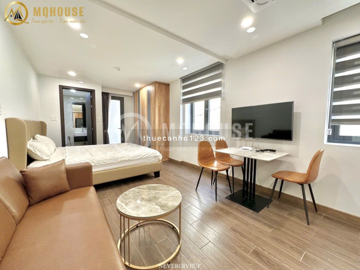 Khai trương căn hộ 40m2 - Thang máy, balcony, bãi ô tô - Ngay Điện Biên Phủ